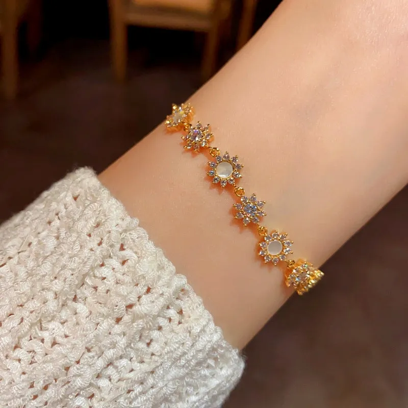 14K Gold-plated Exquisite Zircon Sunflower Adjustable Pull-Out Bracelets