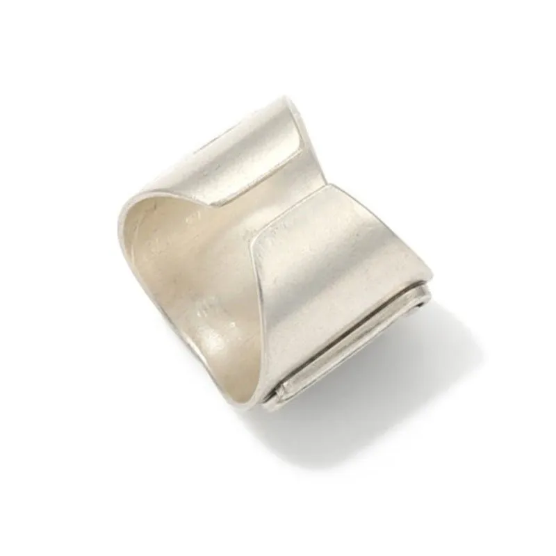 Bold & Modern S925 Oxidized Silver Ring