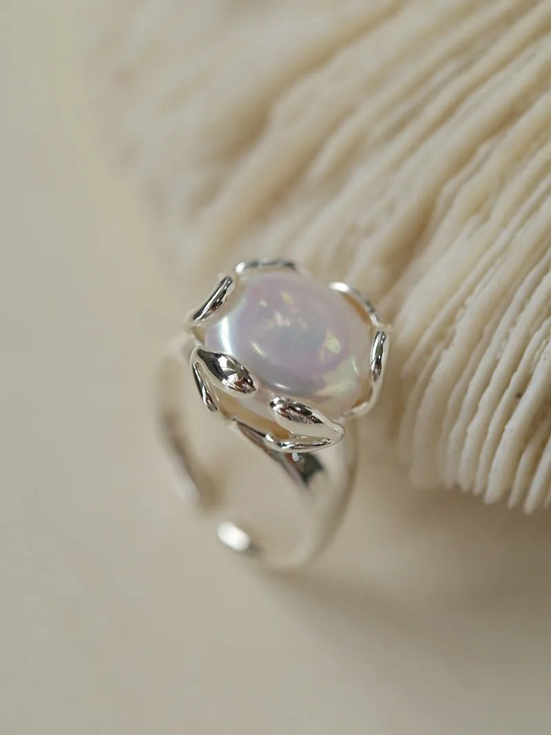 Button Baroque Pearl Ring