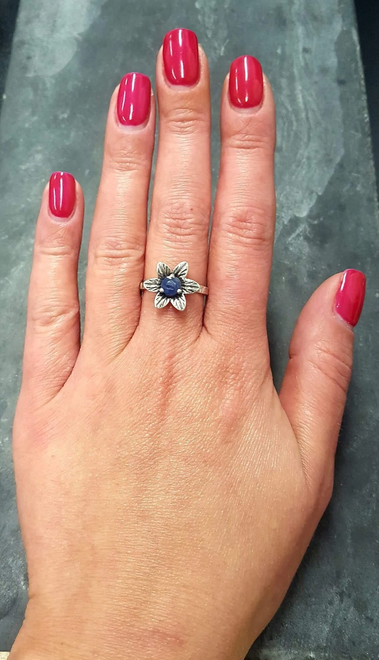 Flower Sapphire Ring - Genuine Sapphire Ring - Vintage Solitaire Ring