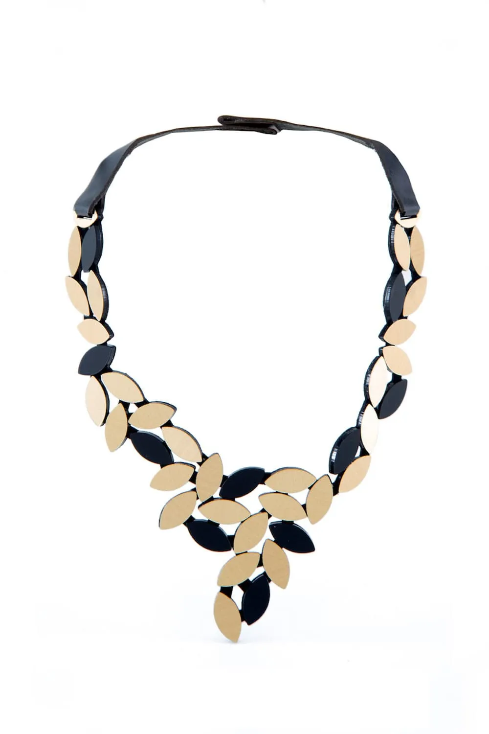 Kate Leaves V Necklace Black Gold