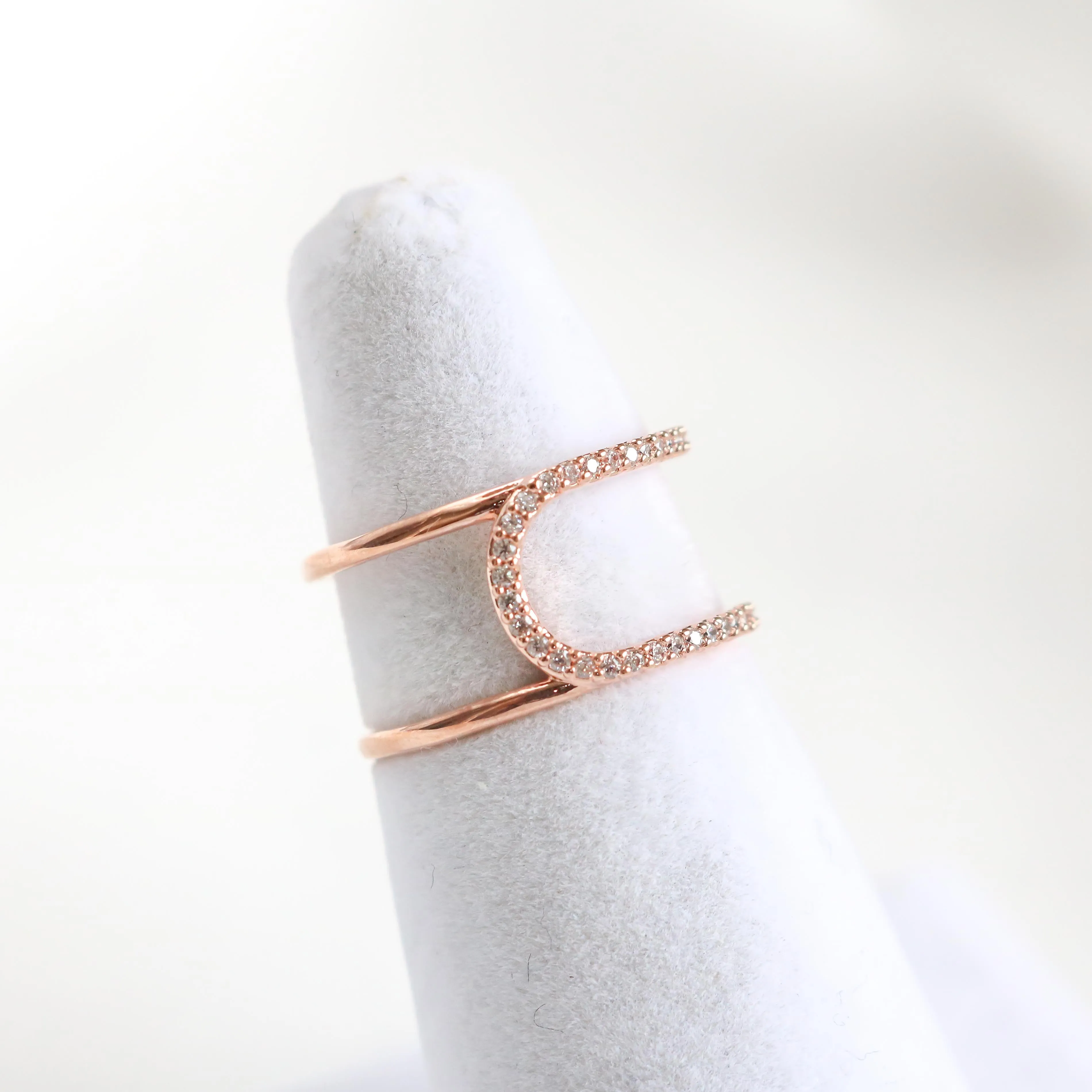 Lena Line Ring