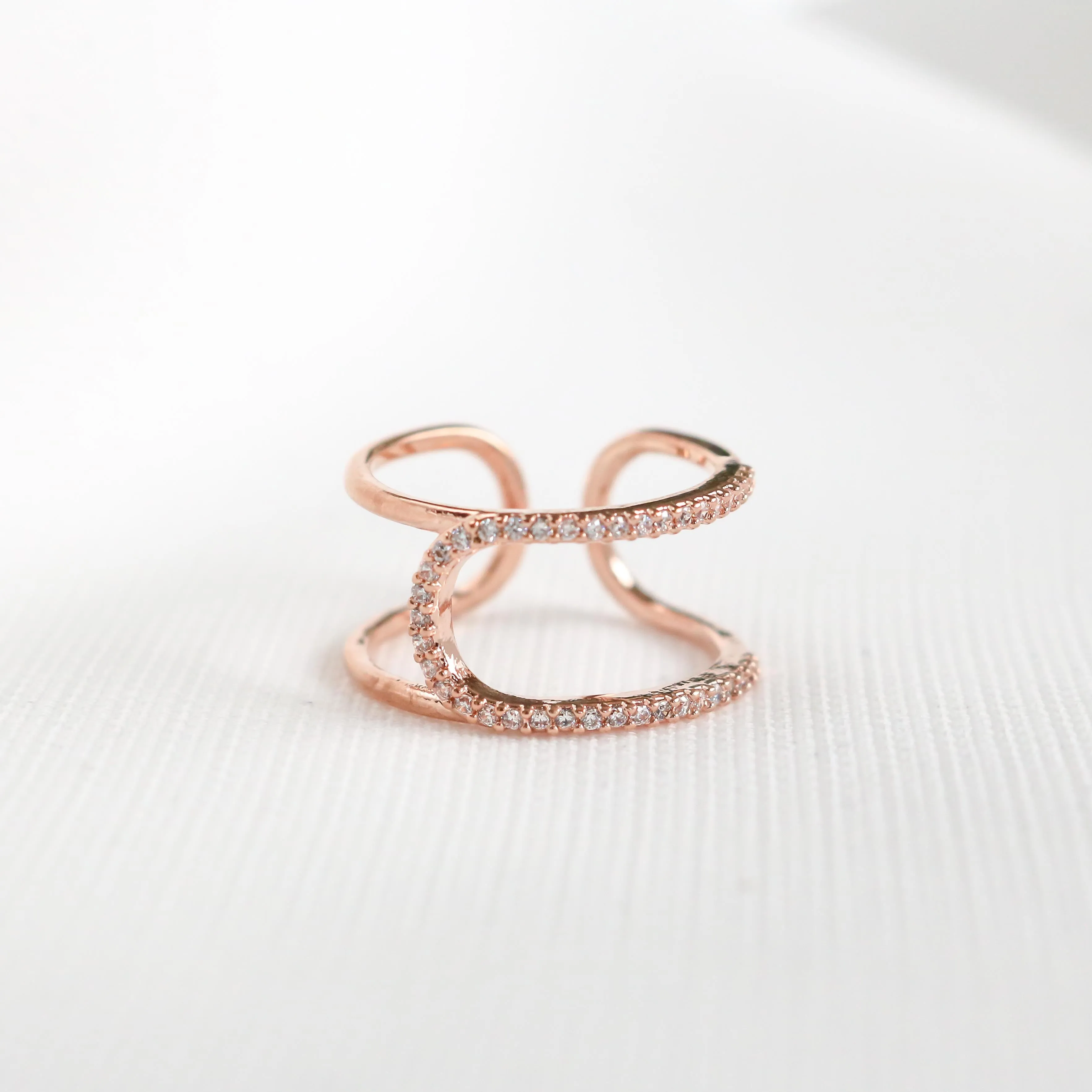 Lena Line Ring