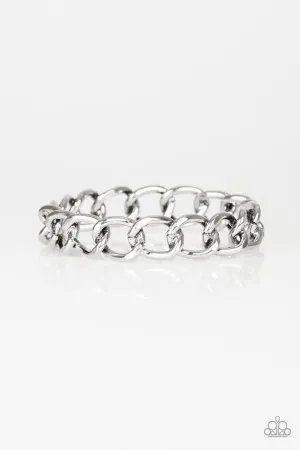 Paparazzi Bracelet ~ CHAINge of Scene - Silver