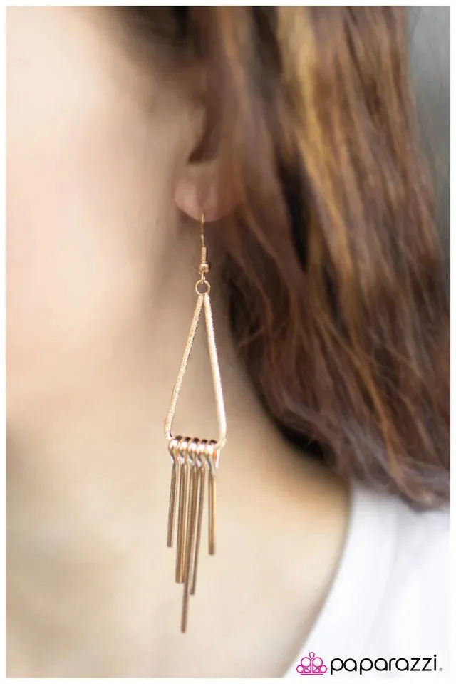 Paparazzi Earring ~ Glimmer of Hope - Gold