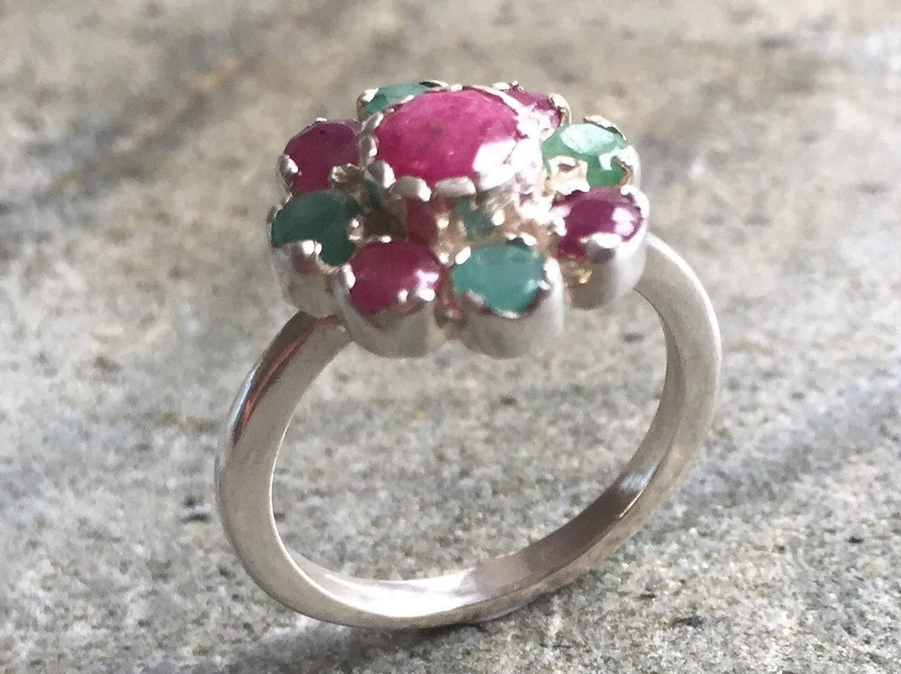 Ruby Flower Ring - Emerald Ring - Vintage Cocktail Ring