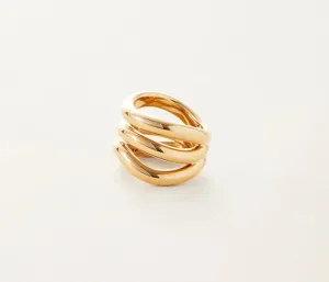 The Triple Wave Ring in Gold