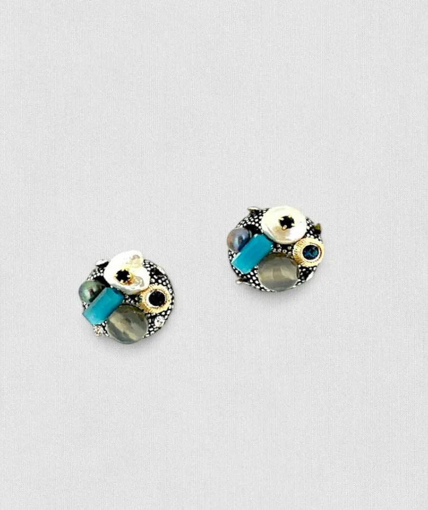 Vintage Earring Stud Round Abstract