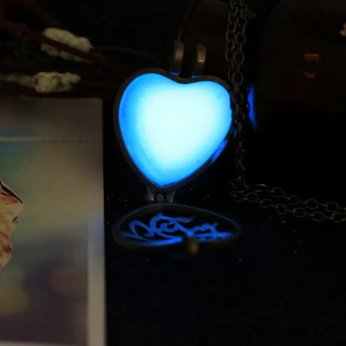 Vintage Glow In The Dark Locket copper Hollow Glowing Stone necklace Heart Statement Choker Pendant Necklaces For Women